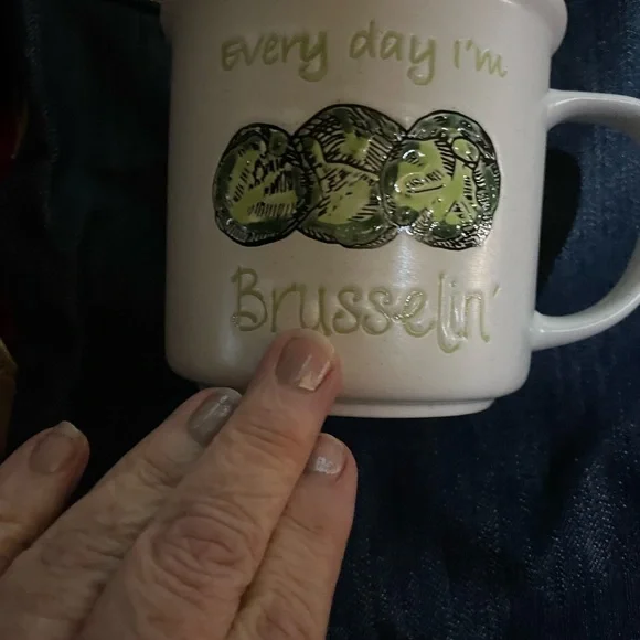 Green and white New Mug - Every Day I'm Brusselin' - Picture 3 of 4